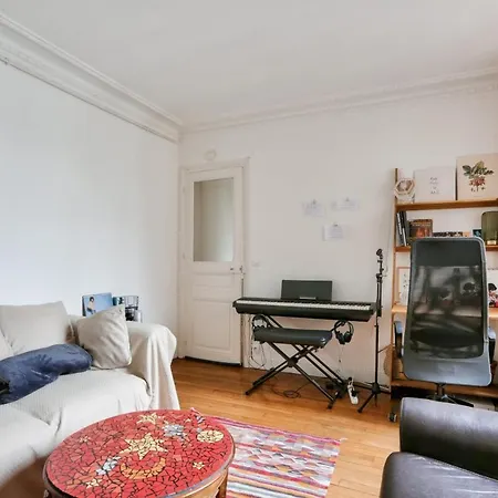 Daire Cozy For 4 - Montmartre 18e *