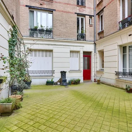 Daire Cozy For 4 - Montmartre 18e